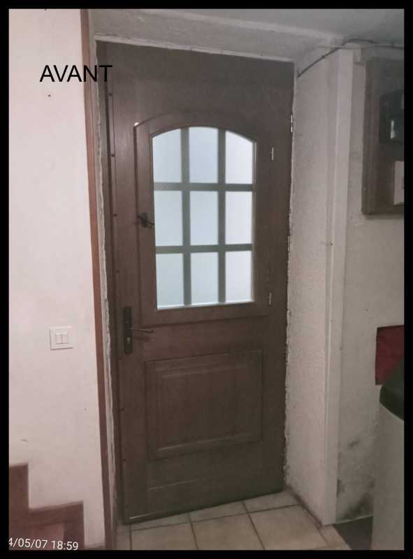 Avant Entrée.jpg Avant Entrée.jpg