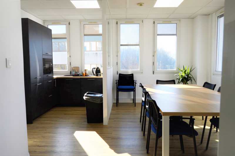 1677865846-DSC0242.jpg 1677865846-DSC0242.jpg